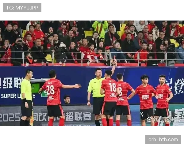对裁判犯规会被直接红牌罚下吗?规则如何界定“对裁判犯规” 对裁判犯规会被直接红牌罚下吗?规则如何界定“对裁判犯规”